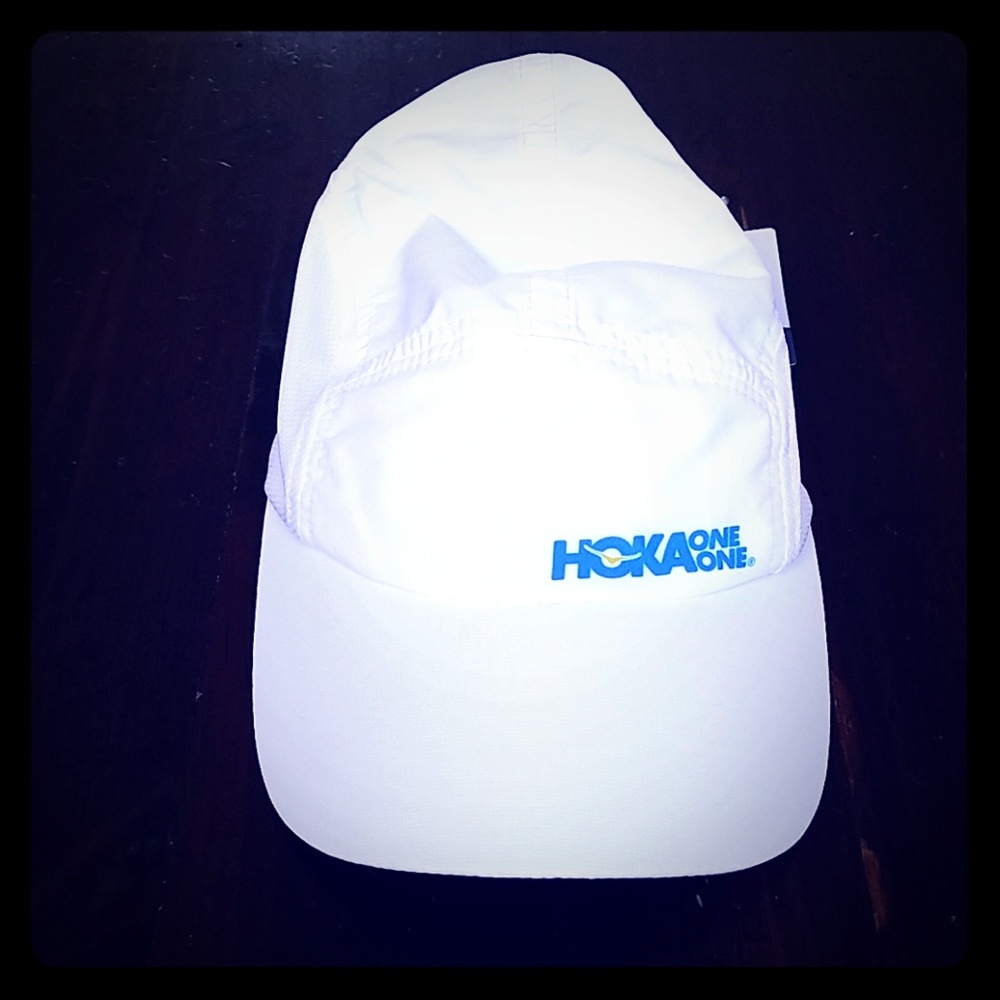 NWT Hoka One One Boco Gear Run Hat